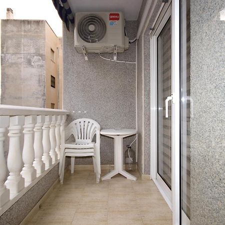 Del Cura Beach Apartment Torrevieja Bagian luar foto