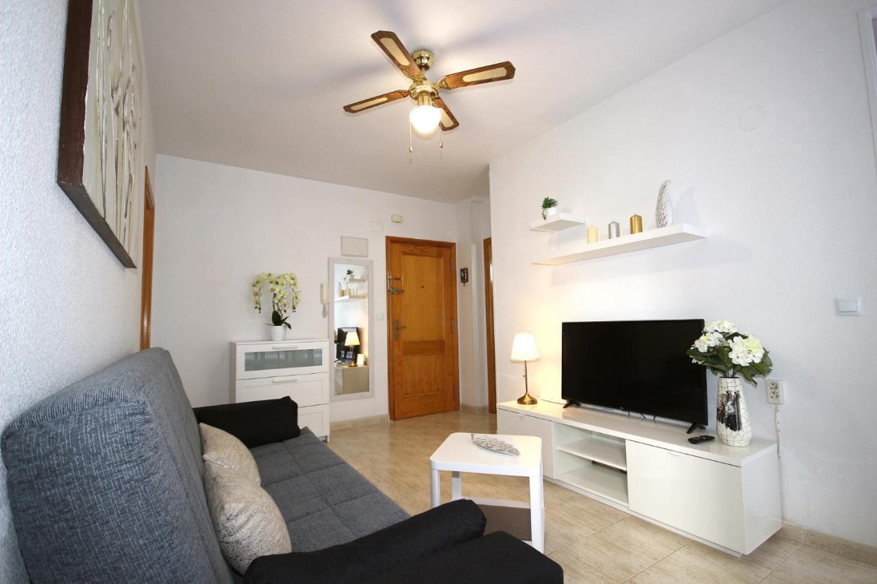 Del Cura Beach Apartment Torrevieja Bagian luar foto