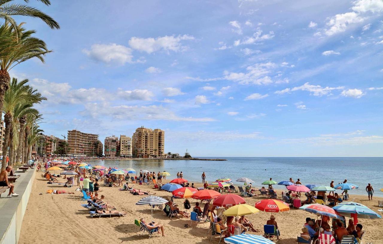 Del Cura Beach Apartment Torrevieja Bagian luar foto