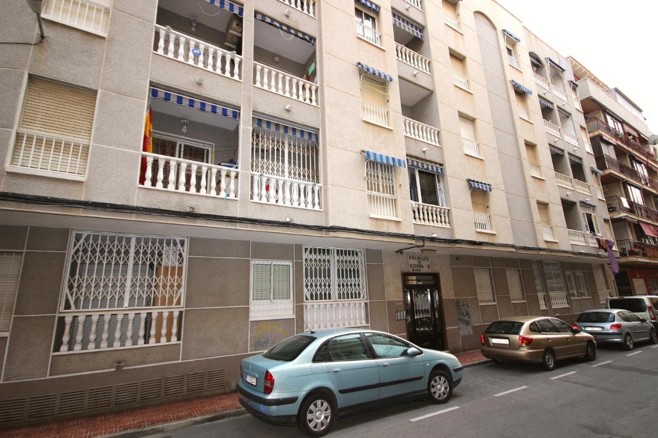 Del Cura Beach Apartment Torrevieja Bagian luar foto